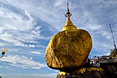 Myanmar - Kyaikhtiyo Pagoda, the Golden Rock 